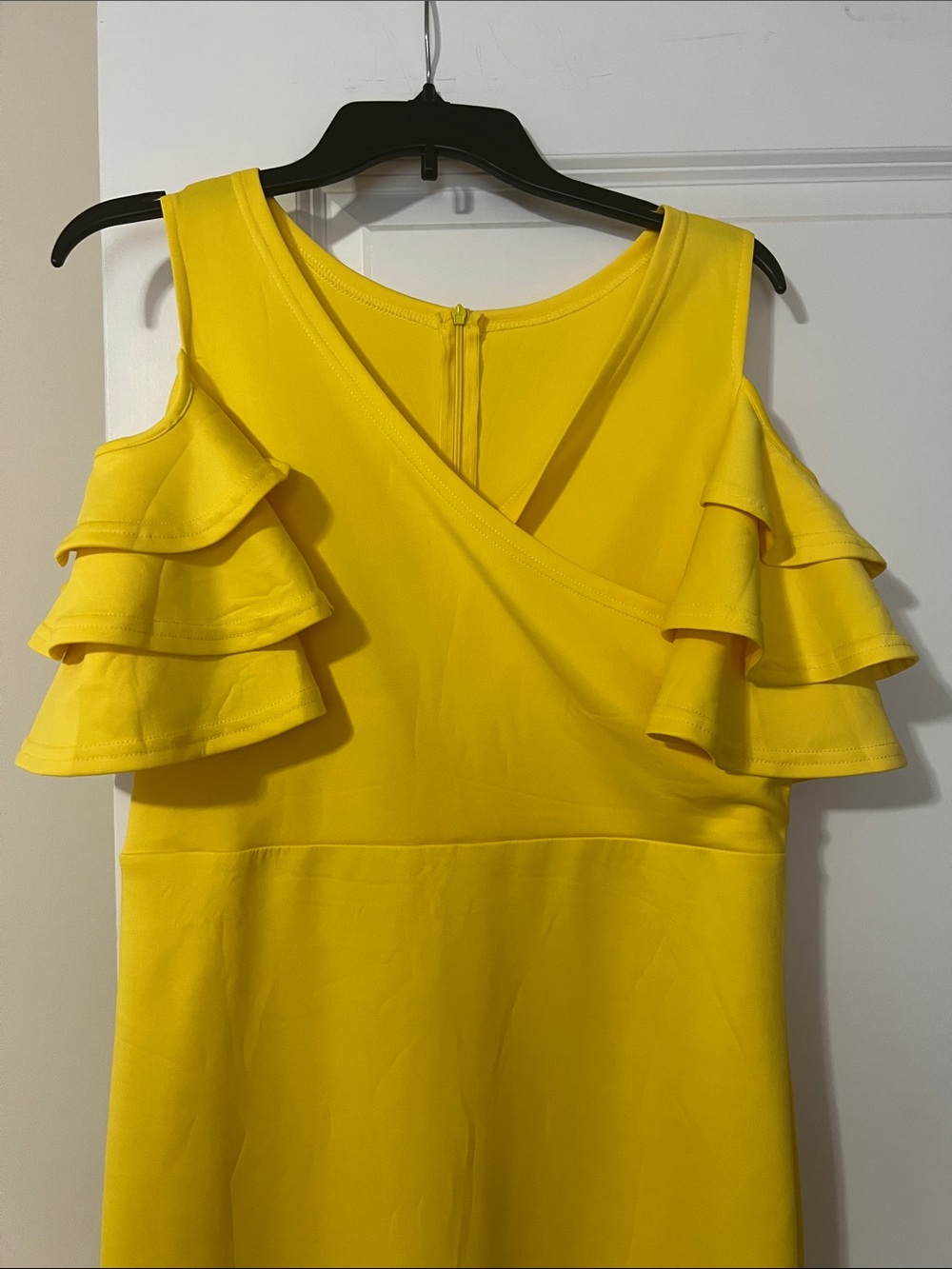 Yellow Cold-Shoulder Ruffle Midi Dress - Picture 2 of 5